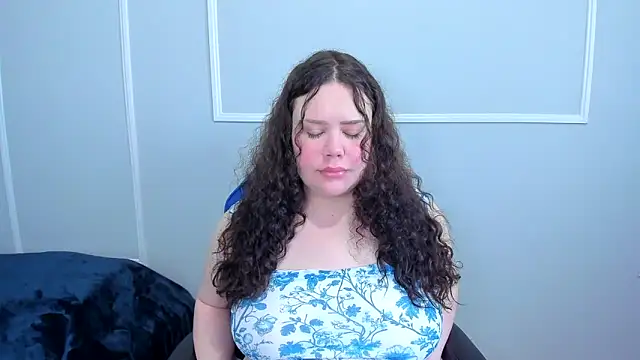  leana  online show from 05-17-26, 06:26