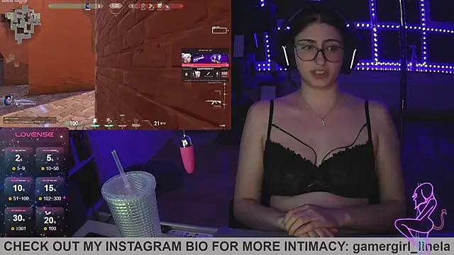 Snapshot of Gamergirl-Linela chatting on 10-08-25, 03:26 Gamergirl-Linela online show from 10-08-25, 03:26