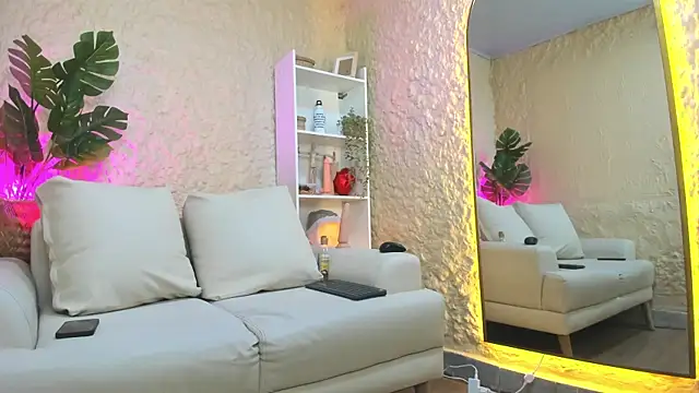 Maofenix online show from 02-18-25, 11:30