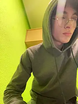 stormmart18 online show from 02-07-25, 08:20