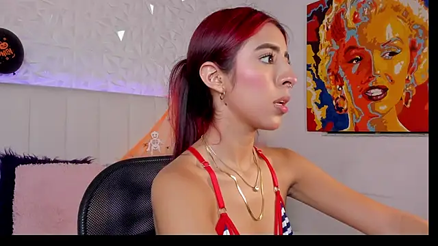 Snapshot of Mirandaa_Rogers chatting on 11-01-25, 07:05 Mirandaa Rogers online show from 11-01-25, 07:05