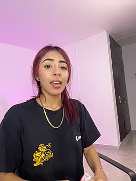 Mirandaa Rogers online show from 04-13-26, 07:08