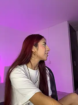 Mirandaa Rogers online show from 04-17-26, 07:39