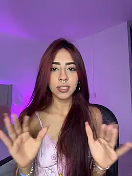 Mirandaa Rogers online show from 04-19-26, 02:38