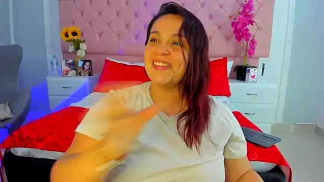 KourtneyEvans online show from 03-18-25, 02:59