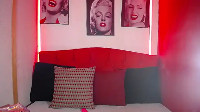 Tiana Ebony18 online show from 07-26-26, 12:01