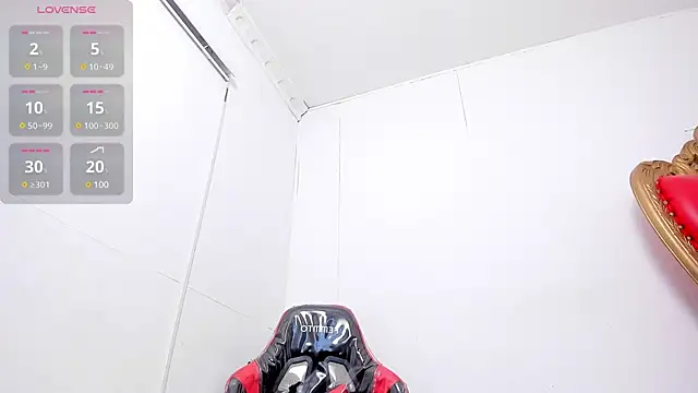 Snapshot of Brianna_Hard chatting on 02-22-25, 08:42 Brianna Hard online show from 02-22-25, 08:42