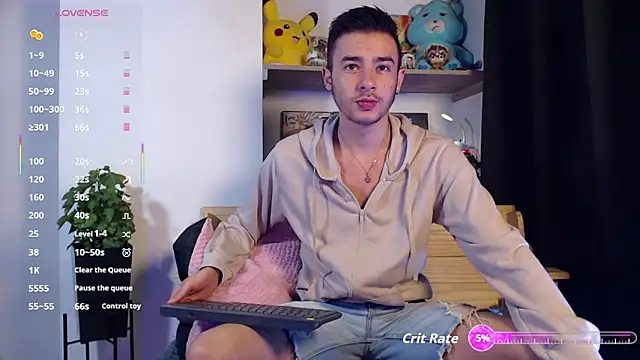 kyle clint07 online show from 10-05-25, 08:51