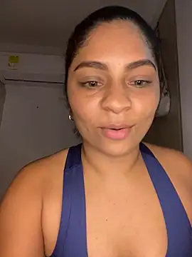 Snapshot of Tana_latin chatting on 02-11-25, 11:54 Tana latin online show from 02-11-25, 11:54