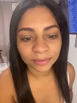 Snapshot of Tana_latin chatting on 02-20-25, 01:25 Tana latin online show from 02-20-25, 01:25