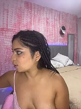 Snapshot of Tana_latin chatting on 03-16-25, 01:38 Tana latin online show from 03-16-25, 01:38