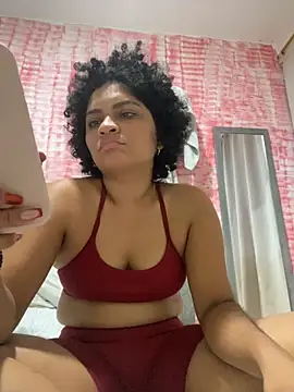 Snapshot of Tana_latin chatting on 10-15-25, 01:50 Tana latin online show from 10-15-25, 01:50