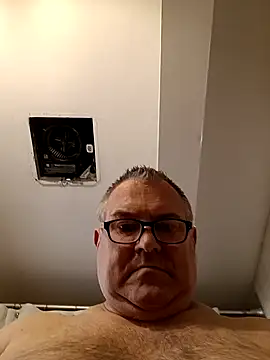 Snapshot of mkestr69 chatting on 03-21-26, 08:56 mkestr69 online show from 03-21-26, 08:56