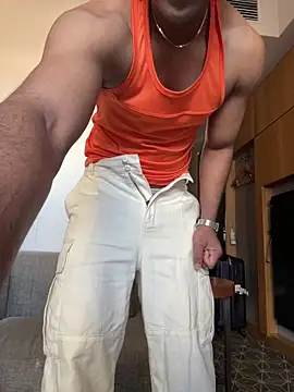 Snapshot of jimi-3011 chatting on 01-05-26, 10:57 jimi-3011 online show from 01-05-26, 10:57