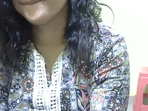 Your cutiepie  online show from 11-21-25, 08:40