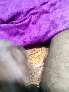 Snapshot of Yashkumar_0697 chatting on 02-26-25, 09:48 Yashkumar 0697 online show from 02-26-25, 09:48