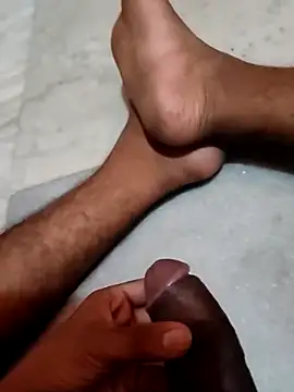 Snapshot of Yashkumar_0697 chatting on 11-13-25, 09:14 Yashkumar 0697 online show from 11-13-25, 09:14