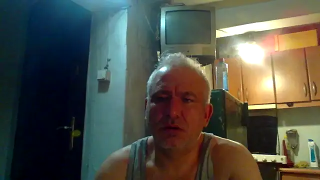 Snapshot of murat7888 chatting on 03-09-26, 06:17 murat7888 online show from 03-09-26, 06:17