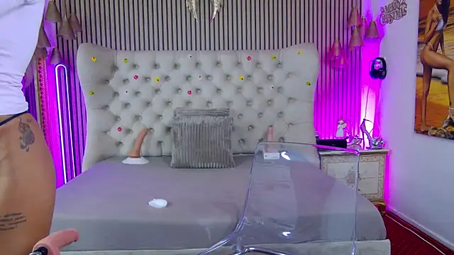 PlayfulShow online show from 10-18-25, 01:56