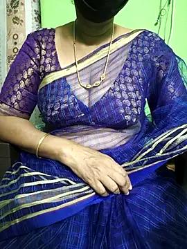 niiveditha online show from 03-15-25, 03:48