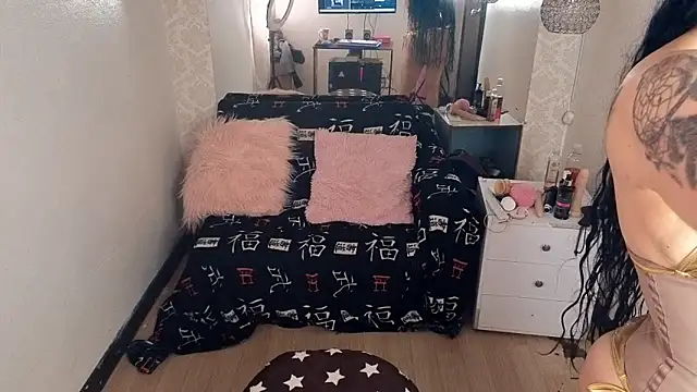 lizha milf online show from 11-15-25, 05:31