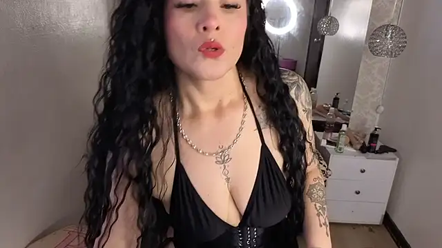 lizha milf online show from 12-03-25, 05:33