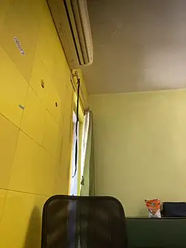 crazyfreaking online show from 02-13-25, 05:37