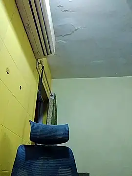 crazyfreaking online show from 03-21-25, 06:40