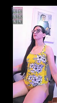 Snapshot of RachelsX chatting on 09-08-25, 04:28 RachelsX online show from 09-08-25, 04:28