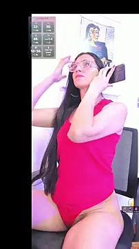 Snapshot of RachelsX chatting on 10-02-25, 06:48 RachelsX online show from 10-02-25, 06:48