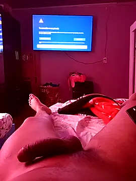 Snapshot of Frencho10 chatting on 12-16-25, 03:28 Frencho10 online show from 12-16-25, 03:28