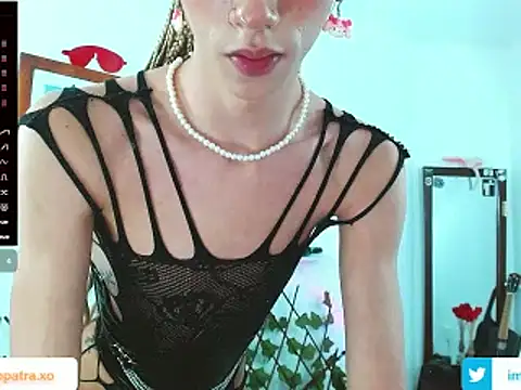 Snapshot of imcleo_xoxo chatting on 02-22-25, 12:05 imcleo xoxo online show from 02-22-25, 12:05