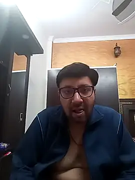 innocentboy1987 online show from 02-25-25, 06:36