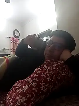 innocentboy1987 online show from 02-27-25, 06:40