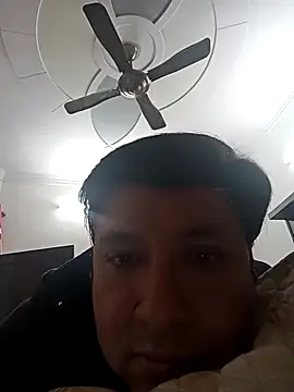 innocentboy1987 online show from 03-10-25, 08:37