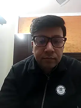 innocentboy1987 online show from 11-21-25, 09:41