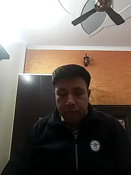 innocentboy1987 online show from 11-24-25, 05:07