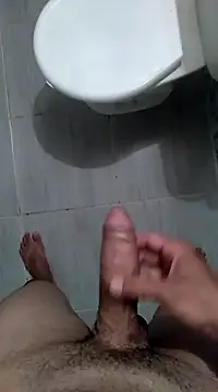 Snapshot of garoto-pirocudo chatting on 02-27-25, 12:10 garoto-pirocudo online show from 02-27-25, 12:10