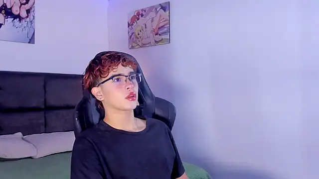 Aiiden 15 online show from 09-17-25, 12:18