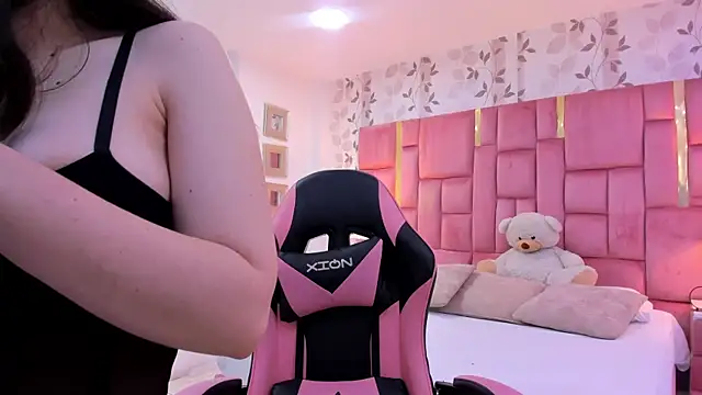 ArianaFranco online show from 03-13-26, 01:51