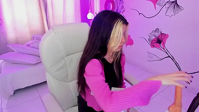 Isabela Fiorelli online show from 11-20-25, 01:00