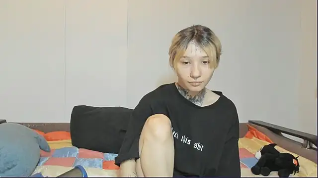 Snapshot of Sam_Jaster chatting on 02-06-26, 04:28 Sam Jaster online show from 02-06-26, 04:28