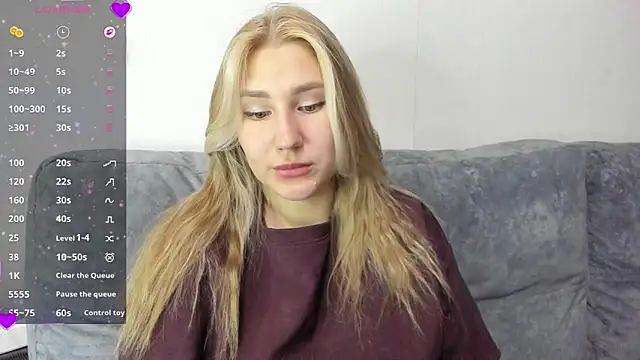 Snapshot of And1sa chatting on 01-07-26, 05:15 And1sa online show from 01-07-26, 05:15