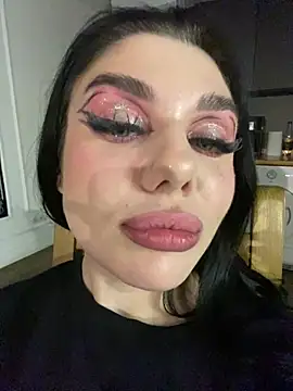 MaeveMoon online show from 02-01-26, 05:55