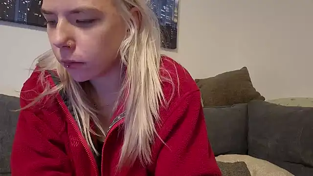 Snapshot of ademandjulia chatting on 11-14-25, 08:29 ademandjulia online show from 11-14-25, 08:29