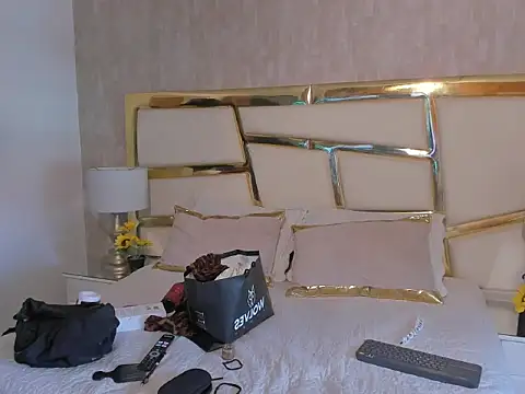 Snapshot of Zoe_CarterX chatting on 03-02-26, 02:02 Zoe CarterX online show from 03-02-26, 02:02