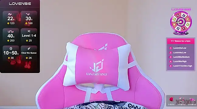 Snapshot of MagicLadyyy chatting on 03-12-25, 05:02 MagicLadyyy online show from 03-12-25, 05:02