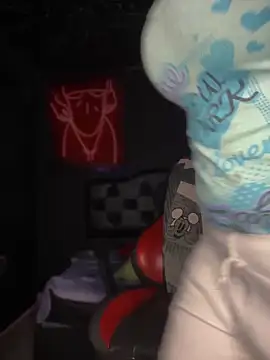 Carola-Ross online show from 02-17-25, 03:36