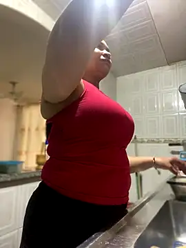 Carola-Ross online show from 09-16-25, 05:47