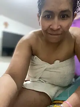 Carola-Ross online show from 04-18-26, 07:07